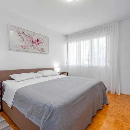 Apartamento Stunning In With Wifi *